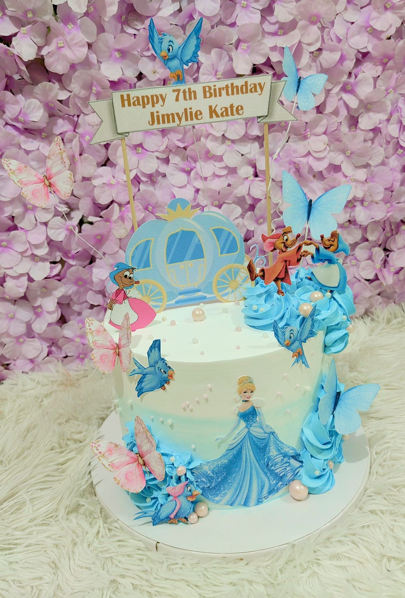 A custom cake by Rhoan’s Bake Spot