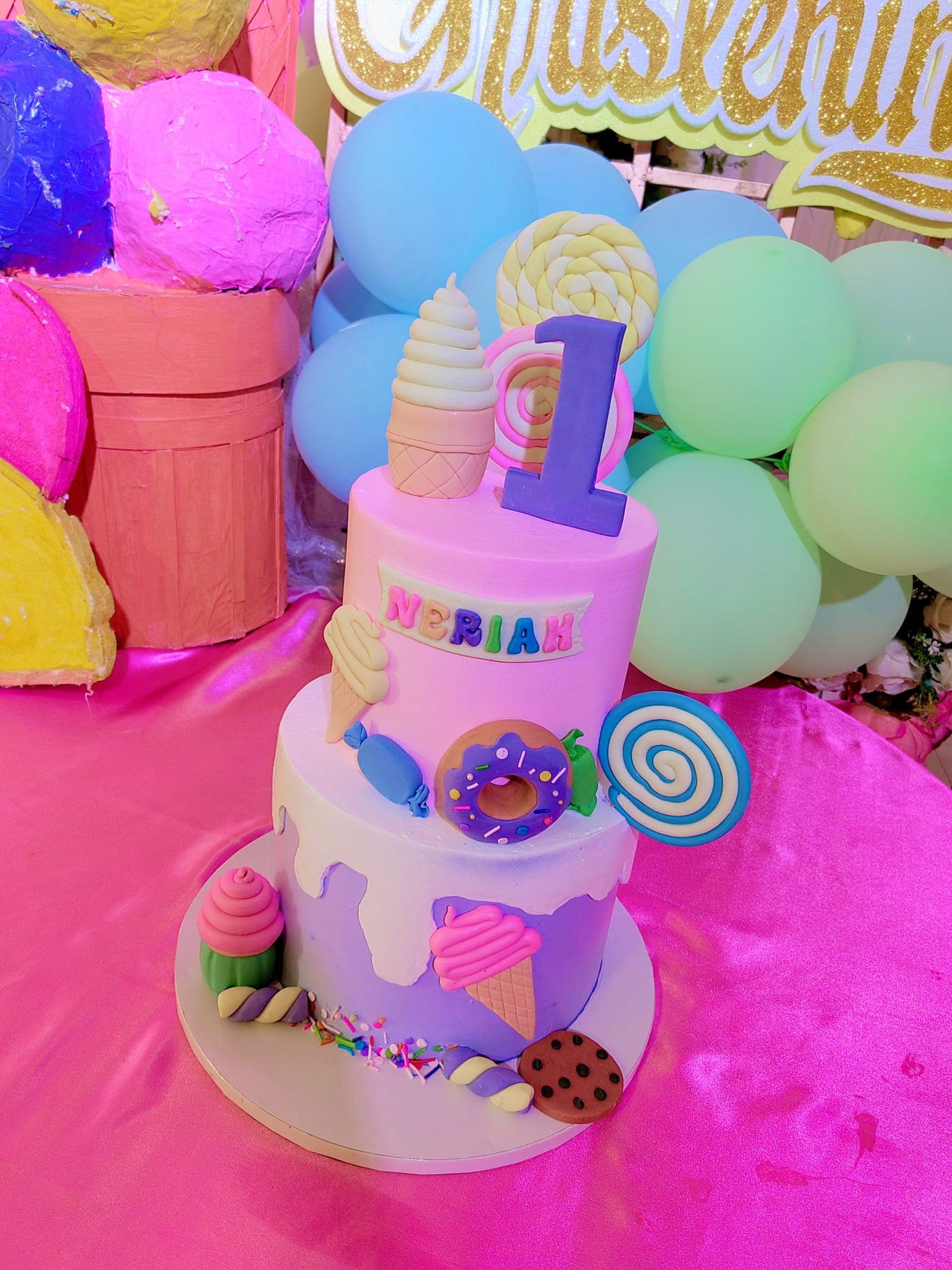 A custom cake by Rhoan’s Bake Spot